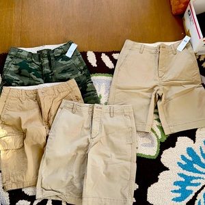 Gap shorts- 4 pairs, 2 NWT